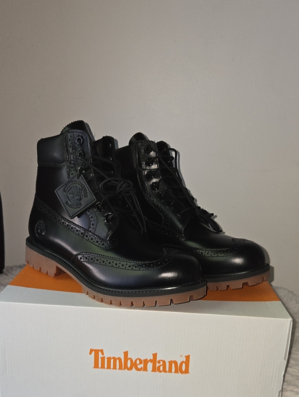 Timberland Premium 6 Inch Waterproof Boot Black Brouge Style US 7.5